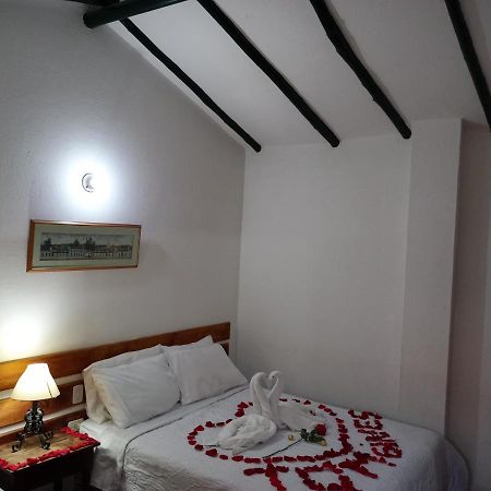 Bed and Breakfast Hospedería La Roca Plaza Principal Boyacá Exterior foto