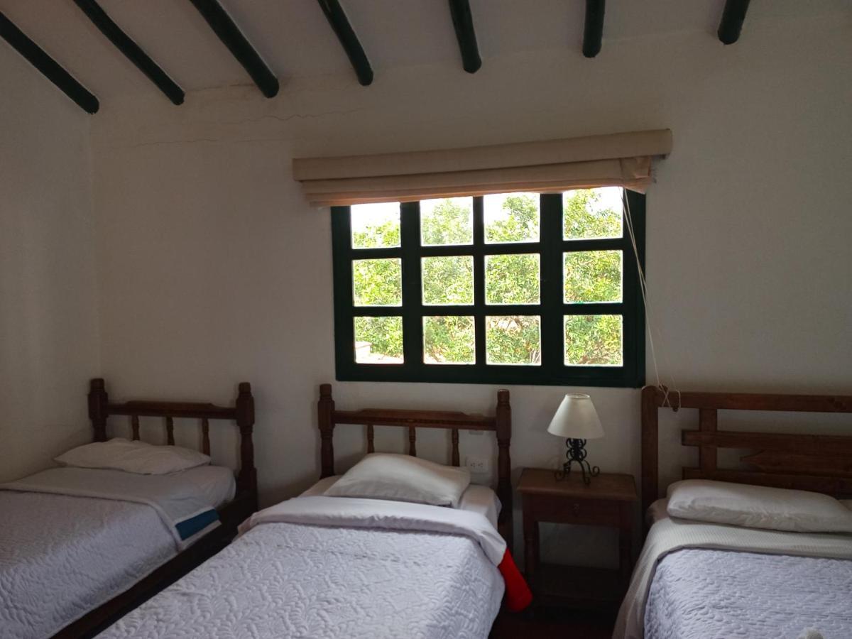 Bed and Breakfast Hospedería La Roca Plaza Principal Boyacá Exterior foto